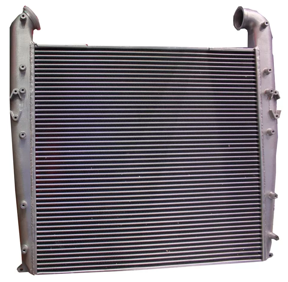 المبرد البيني للشاحنة 1373517 SCANIA radiator